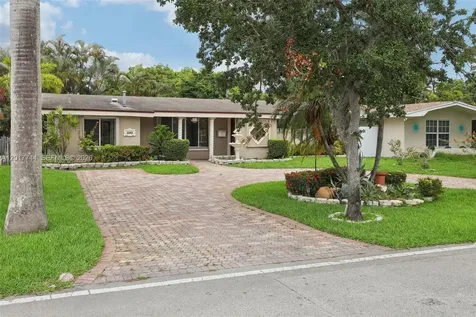 3842 Jasmine Avenue Miramar FL 33023