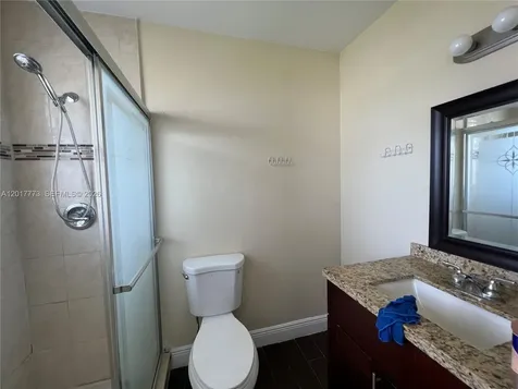 7106 NW 169th Street Hialeah FL 33015