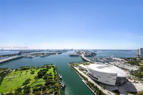 900 Biscayne Boulevard Miami FL 33132