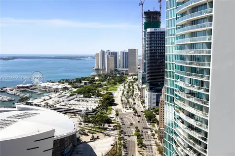 900 Biscayne Boulevard Miami FL 33132