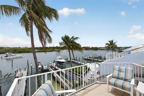 1000 N Us Highway 1 Jupiter FL 33477