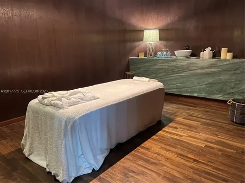 1 Collins Avenue Miami Beach FL 33139