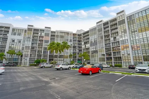 800 Parkview Drive Hallandale Beach FL 33009