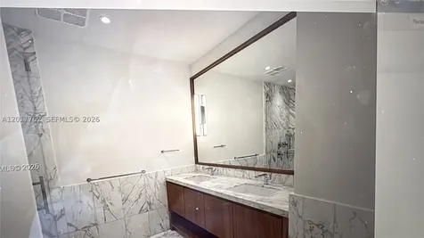 175 SE 25 Road Miami FL 33129