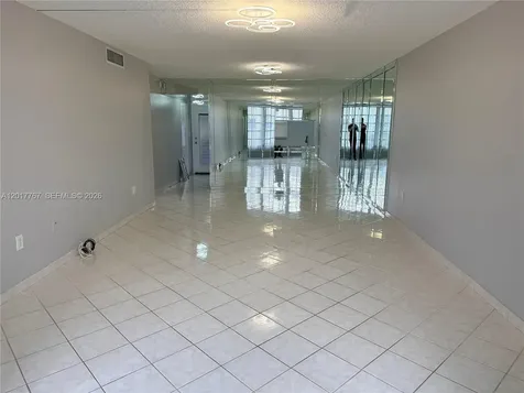 1820 SW 81st Avenue North Lauderdale FL 33068