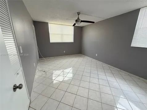 1820 SW 81st Avenue North Lauderdale FL 33068