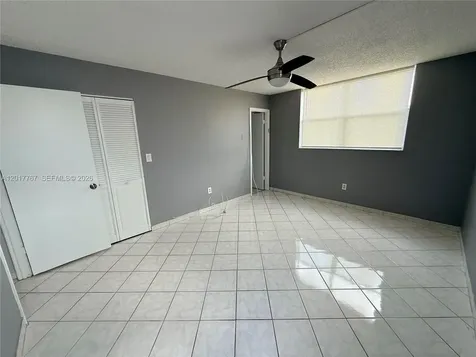1820 SW 81st Avenue North Lauderdale FL 33068