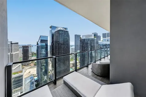 88 SW 7th Street Miami FL 33130