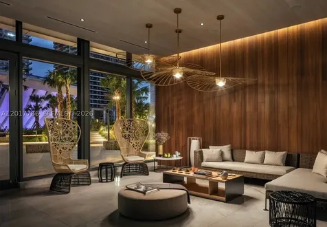 88 SW 7th Street Miami FL 33130