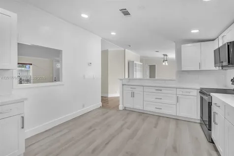 730 NW 217th Terrace Pembroke Pines FL 33029