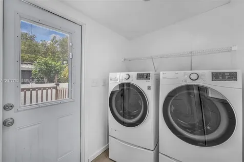 730 NW 217th Terrace Pembroke Pines FL 33029