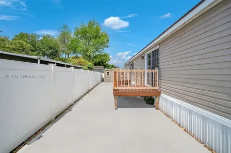 730 NW 217th Terrace Pembroke Pines FL 33029