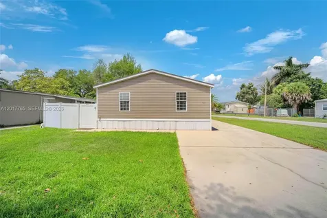 730 NW 217th Terrace Pembroke Pines FL 33029