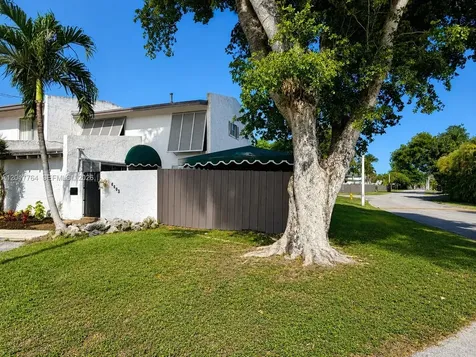6603 SW 112th Place Miami FL 33173