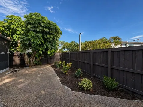 6603 SW 112th Place Miami FL 33173