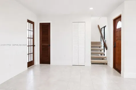 6603 SW 112th Place Miami FL 33173