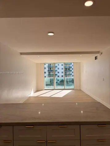 19390 Collins Avenue Sunny Isles Beach FL 33160