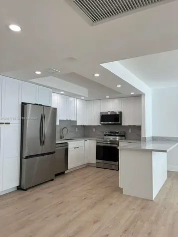 19390 Collins Avenue Sunny Isles Beach FL 33160