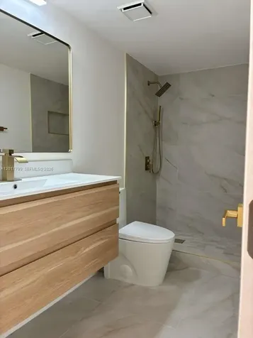 19390 Collins Avenue Sunny Isles Beach FL 33160