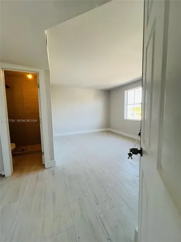 380 NW 85th Place Miami FL 33126