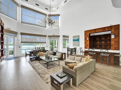 3245 NE 184th Street Aventura FL 33160