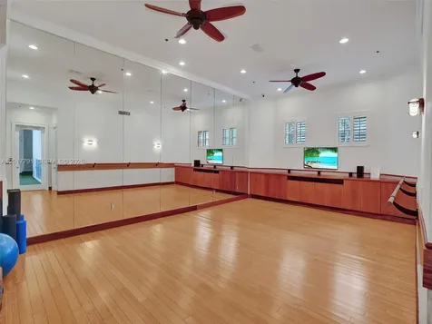 3245 NE 184th Street Aventura FL 33160