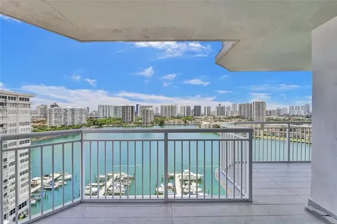 18041 Biscayne Boulevard Aventura FL 33160