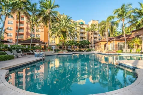19601 E Country Club Drive Aventura FL 33180