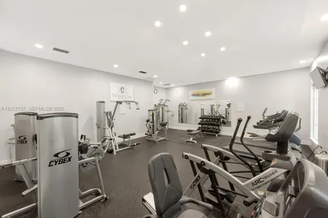 19601 E Country Club Drive Aventura FL 33180
