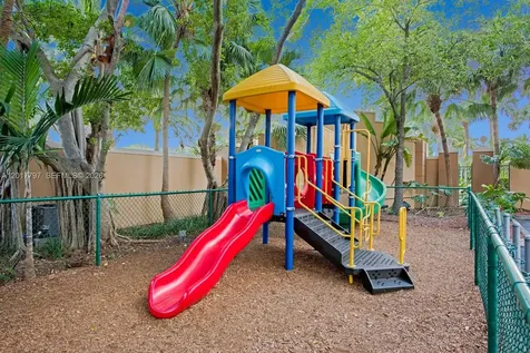 19601 E Country Club Drive Aventura FL 33180