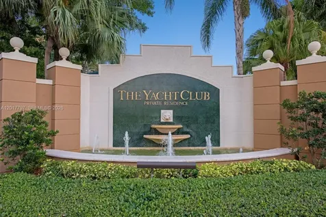19601 E Country Club Drive Aventura FL 33180