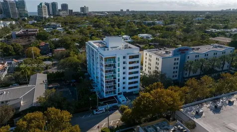 2740 SW 28th Terrace Miami FL 33133