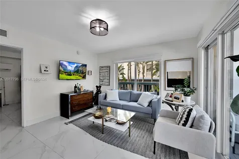 2740 SW 28th Terrace Miami FL 33133