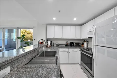 2740 SW 28th Terrace Miami FL 33133
