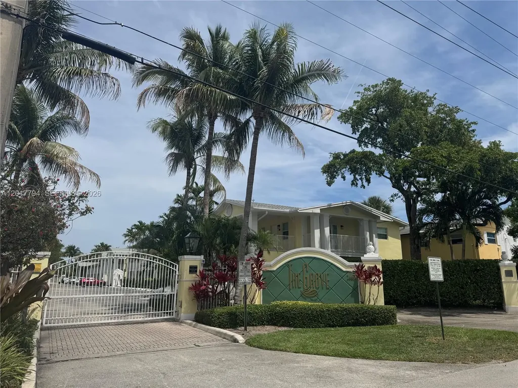 2660 NE 8th Avenue Wilton Manors FL 33334