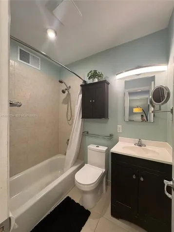2660 NE 8th Avenue Wilton Manors FL 33334