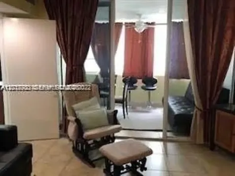 5005 Collins Avenue Miami Beach FL 33140