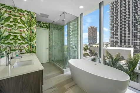 480 NE 31st Street Miami FL 33137