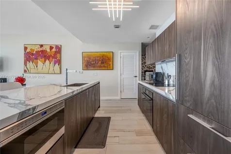 480 NE 31st Street Miami FL 33137