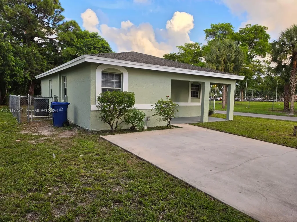 700 NW 19th Terrace Fort Lauderdale FL 33311