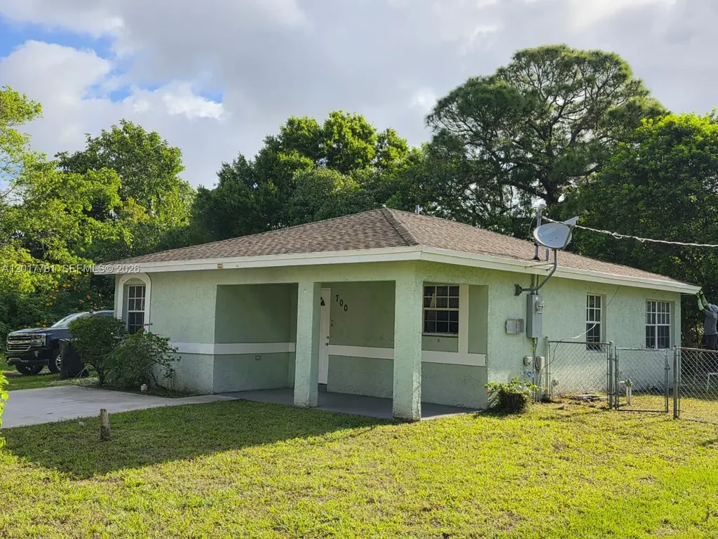 700 NW 19th Terrace Fort Lauderdale FL 33311