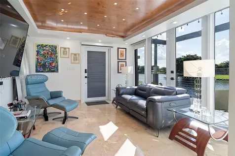 6616 E Miami Lakes Drive E Miami Lakes FL 33014