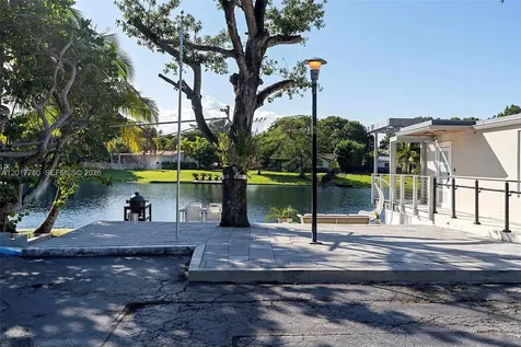 6616 E Miami Lakes Drive E Miami Lakes FL 33014