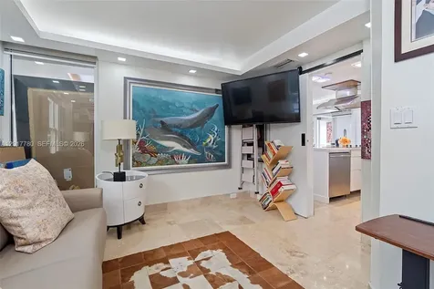 6616 E Miami Lakes Drive E Miami Lakes FL 33014