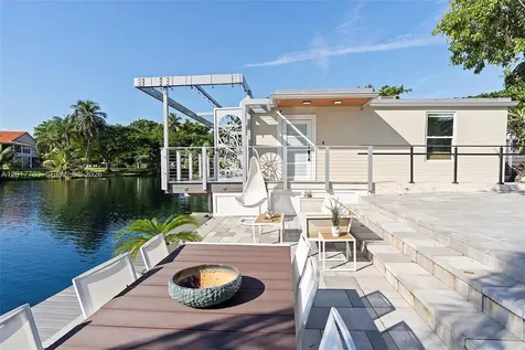 6616 E Miami Lakes Drive E Miami Lakes FL 33014