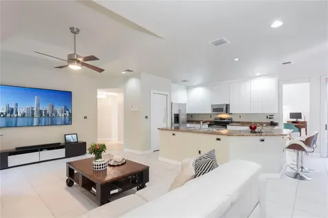 10773 NW 73rd Terrace Doral FL 33178