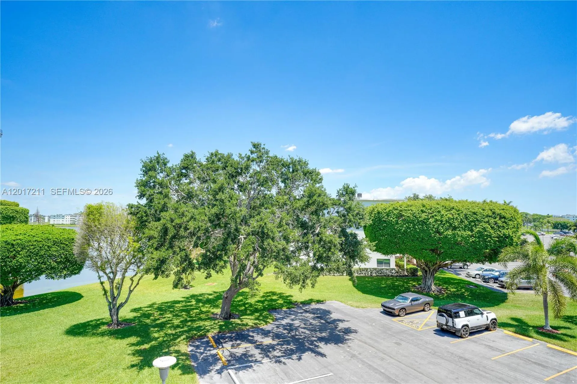 4082 E Cornwall E Boca Raton FL 33434