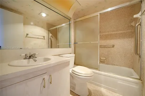 4082 E Cornwall E Boca Raton FL 33434