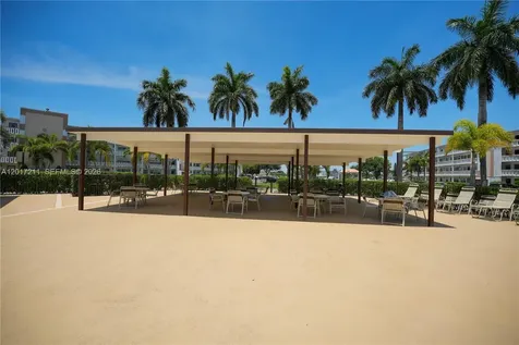 4082 E Cornwall E Boca Raton FL 33434