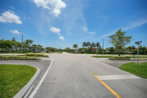 4082 E Cornwall E Boca Raton FL 33434
